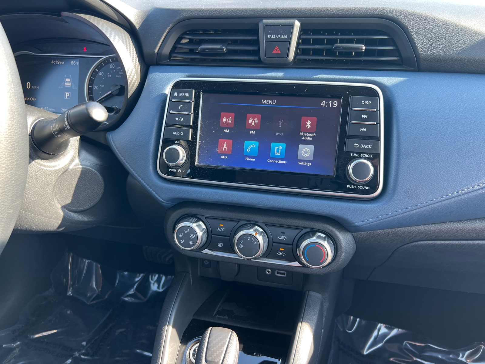 Thumbnail: 2025 Nissan Versa - 4