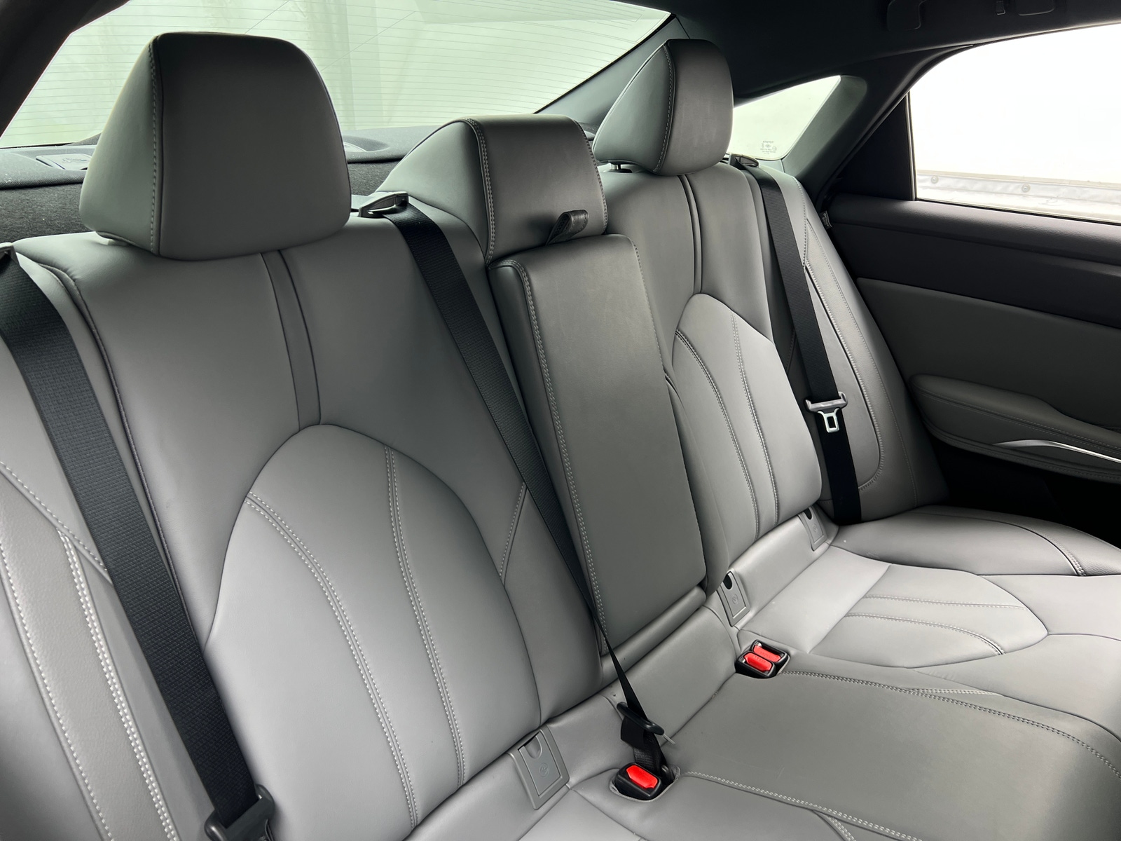 Thumbnail: 2022 Toyota Avalon - 5