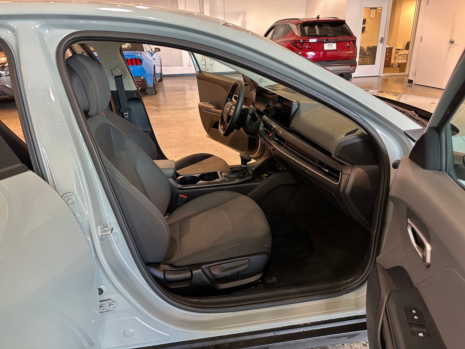 Thumbnail: 2025 Kia K4 - 2