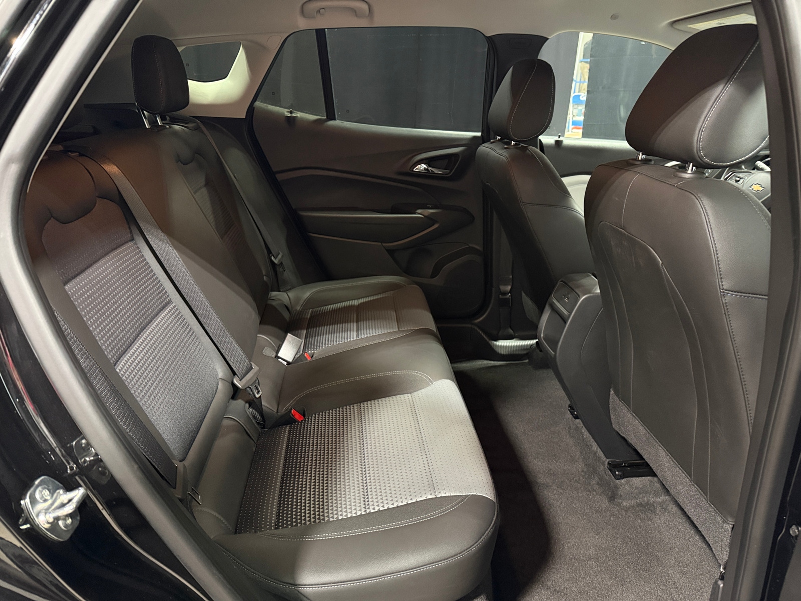 Thumbnail: 2025 Chevrolet Trax - 6