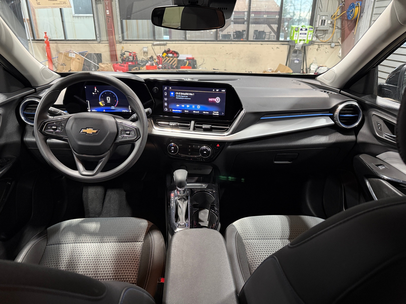 Thumbnail: 2025 Chevrolet Trax - 3