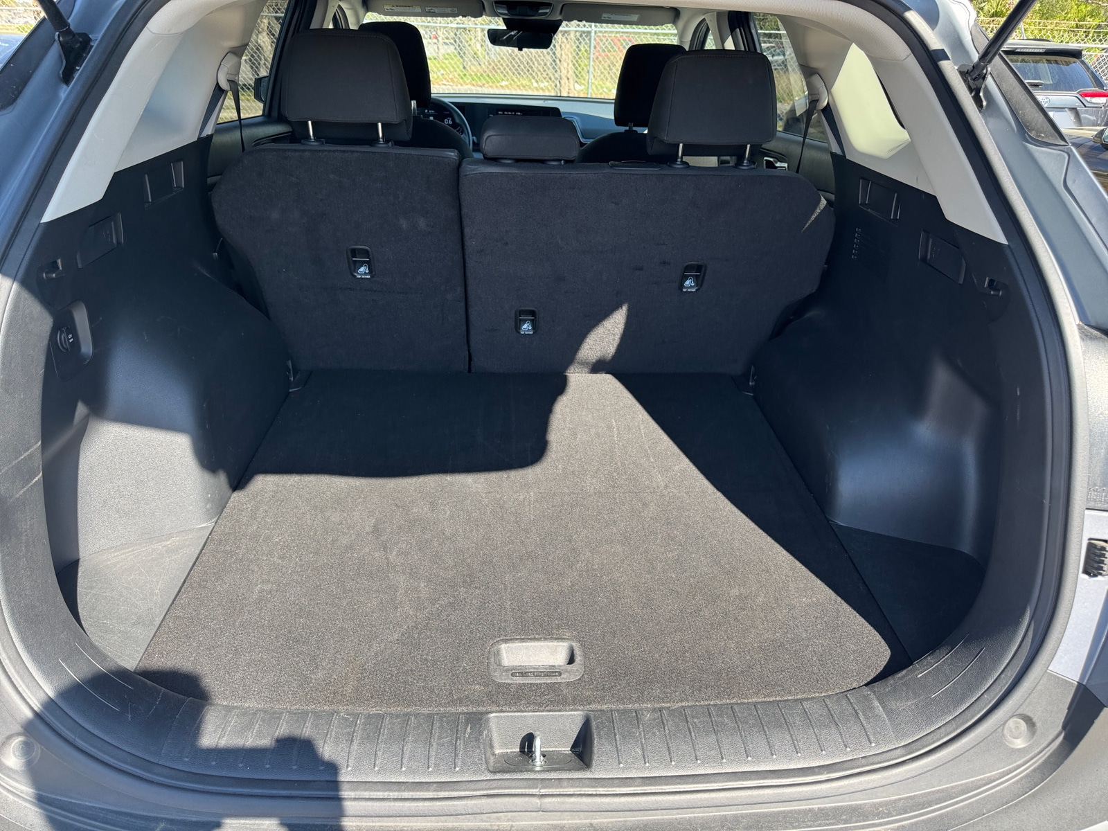 Thumbnail: 2025 Kia Sportage - 6