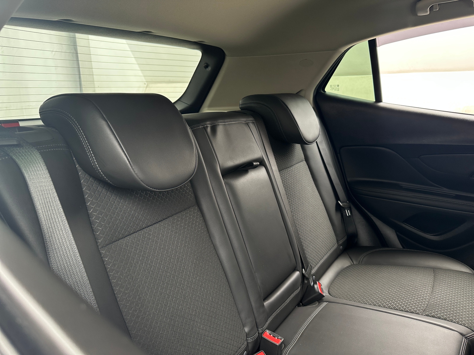 Thumbnail: 2022 Buick Encore - 6