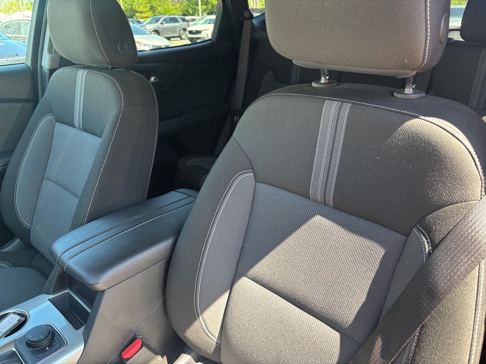 Thumbnail: 2025 Chevrolet Blazer - 2