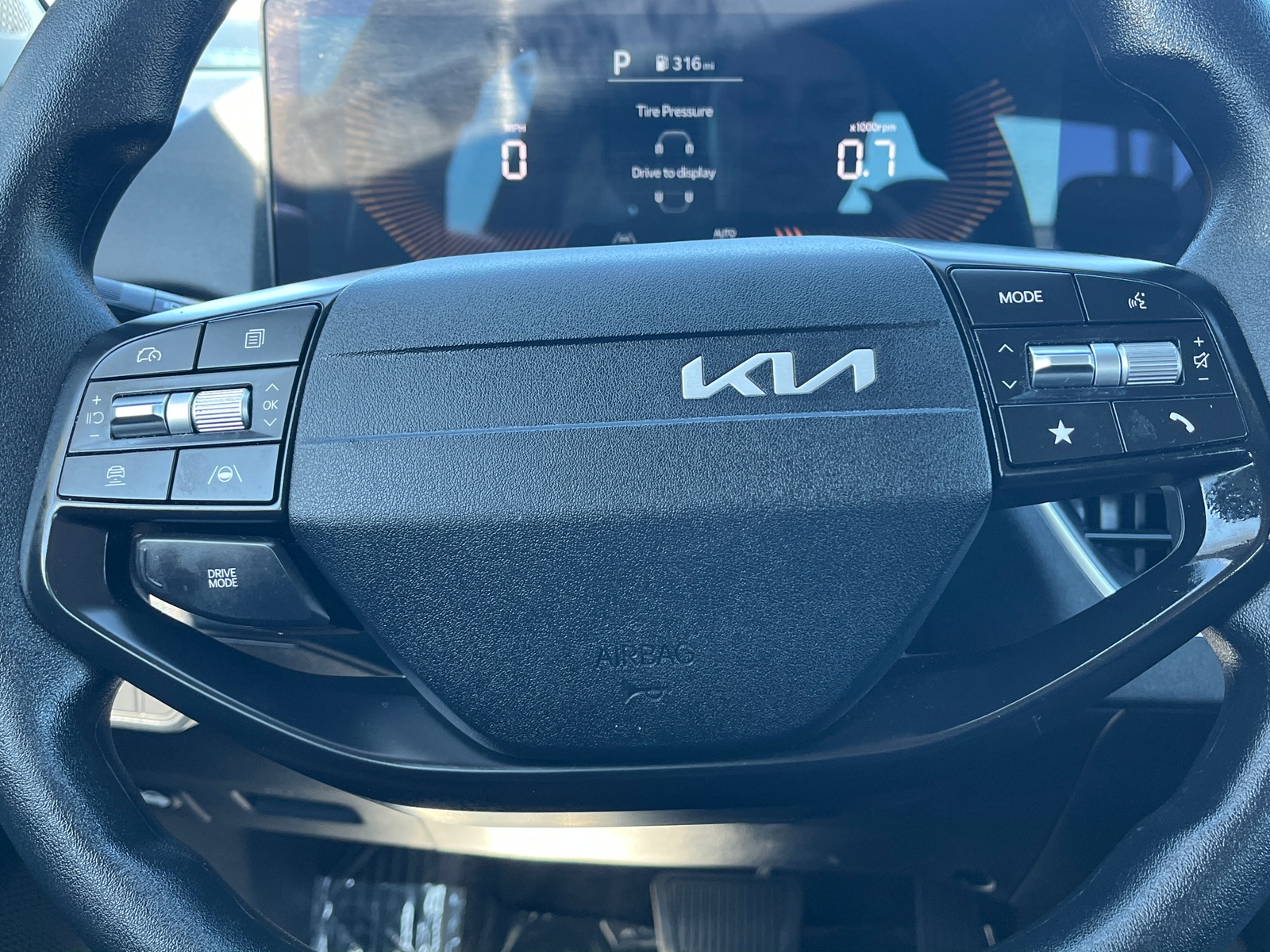 Thumbnail: 2025 Kia K4 - 5