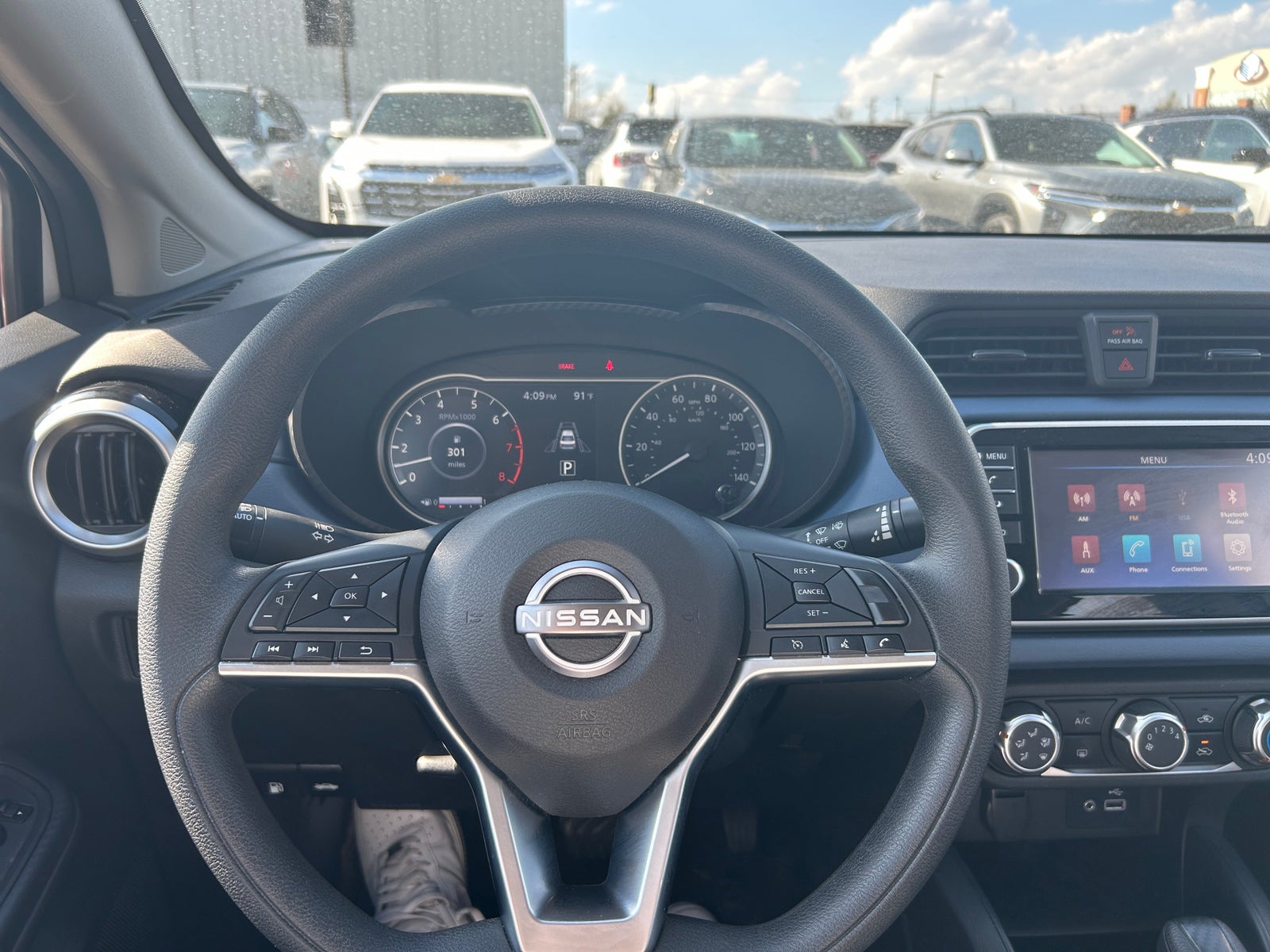 Thumbnail: 2025 Nissan Versa - 4