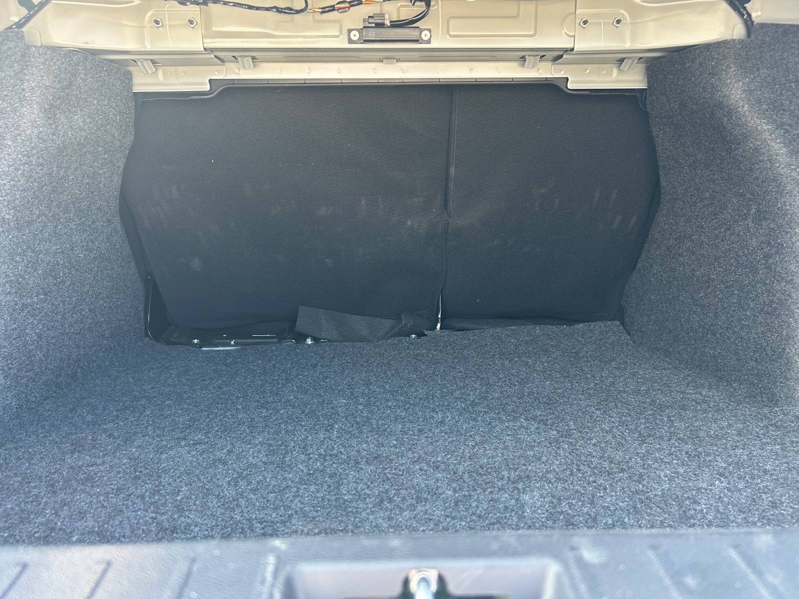 Thumbnail: 2025 Nissan Versa - 5