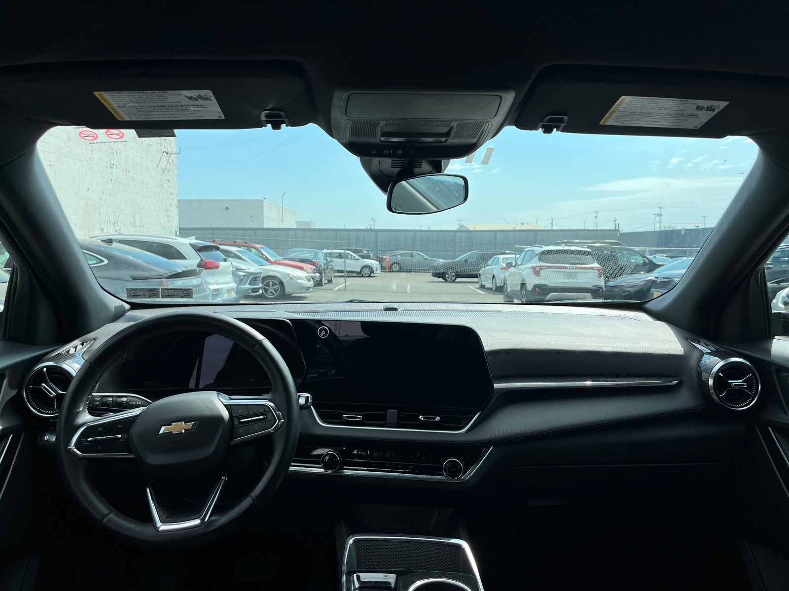 Thumbnail: 2025 Chevrolet Equinox - 3