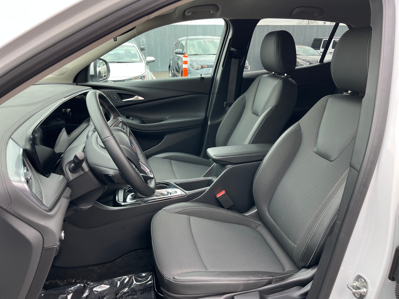 Thumbnail: 2025 Buick Encore GX - 2