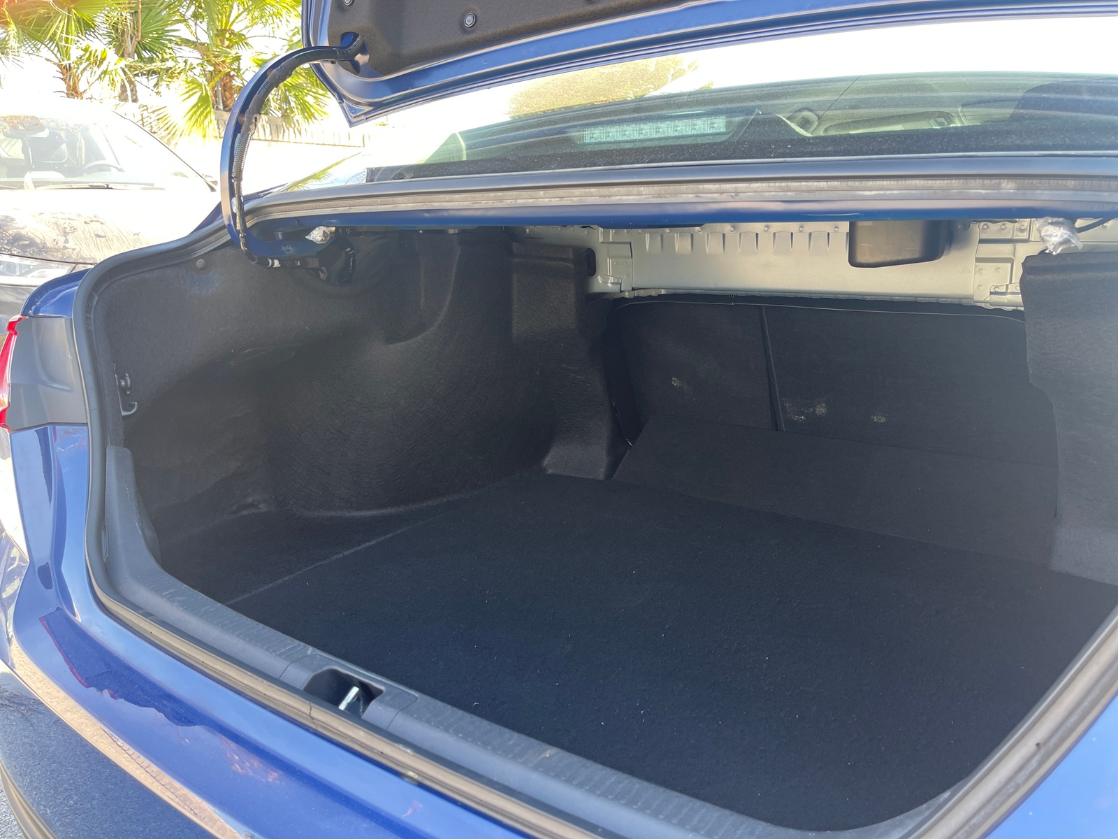 Thumbnail: 2025 Toyota Camry - 6