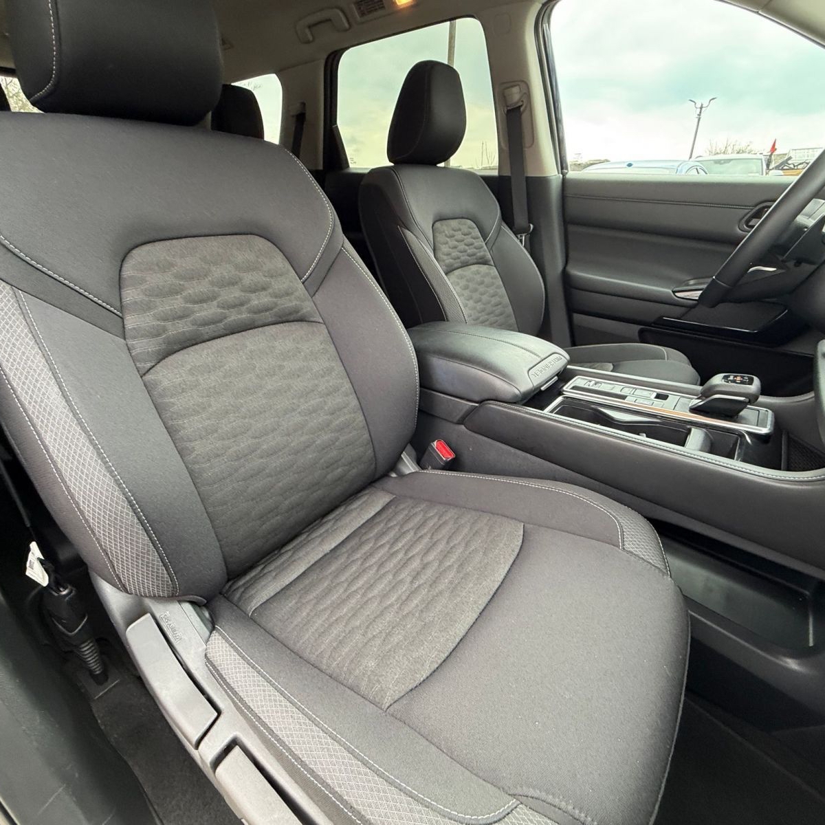 Thumbnail: 2025 Nissan Pathfinder - 2