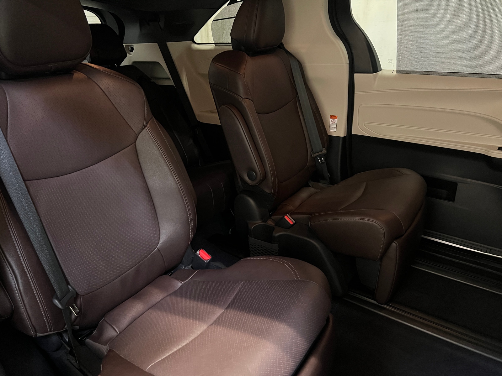 Thumbnail: 2023 Toyota Sienna - 5