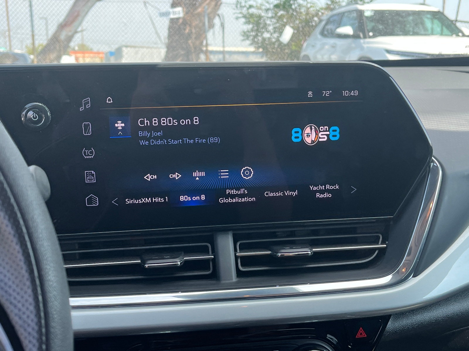 Thumbnail: 2025 Chevrolet Trax - 4