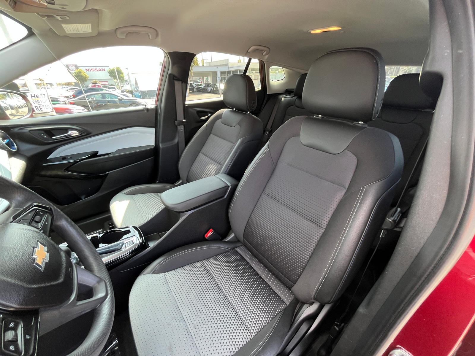 Thumbnail: 2025 Chevrolet Trax - 2