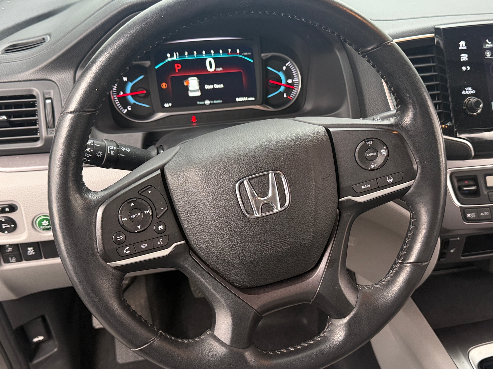 Thumbnail: 2019 Honda Pilot - 4