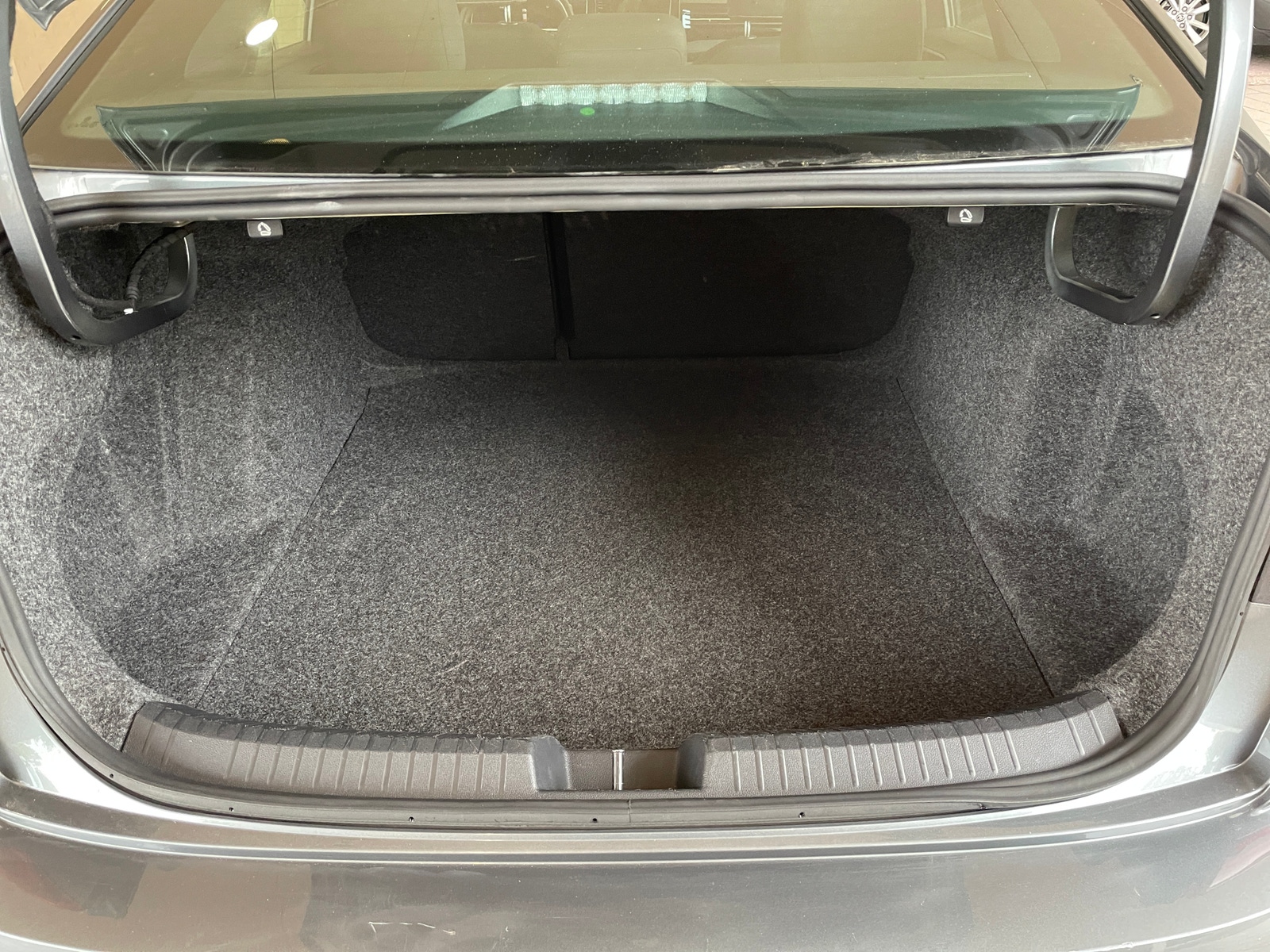 Thumbnail: 2025 Volkswagen Jetta - 6