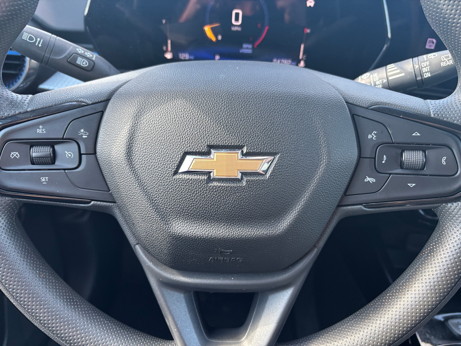 Thumbnail: 2025 Chevrolet Trax - 5