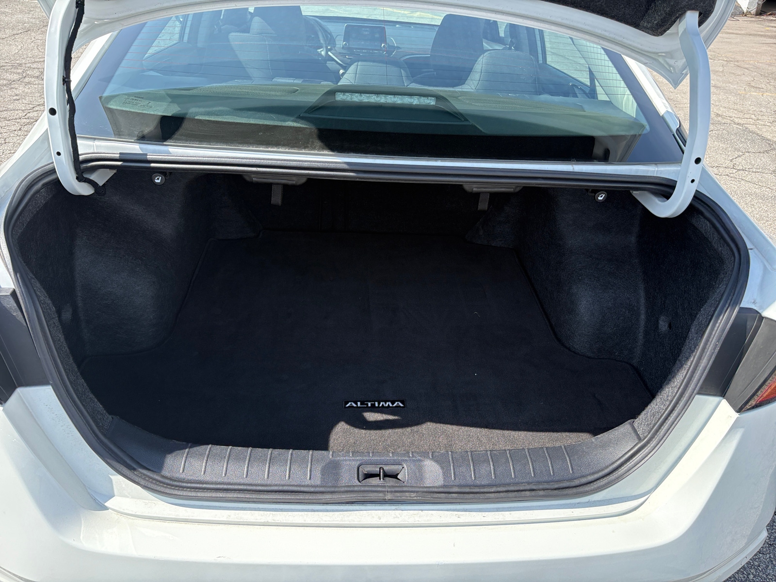 Thumbnail: 2025 Nissan Altima - 6