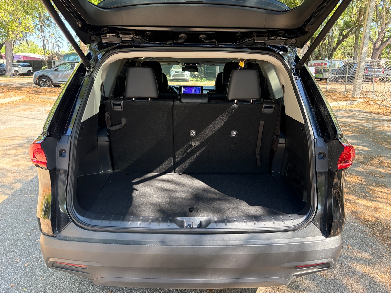 Thumbnail: 2025 Toyota Grand Highlander - 3