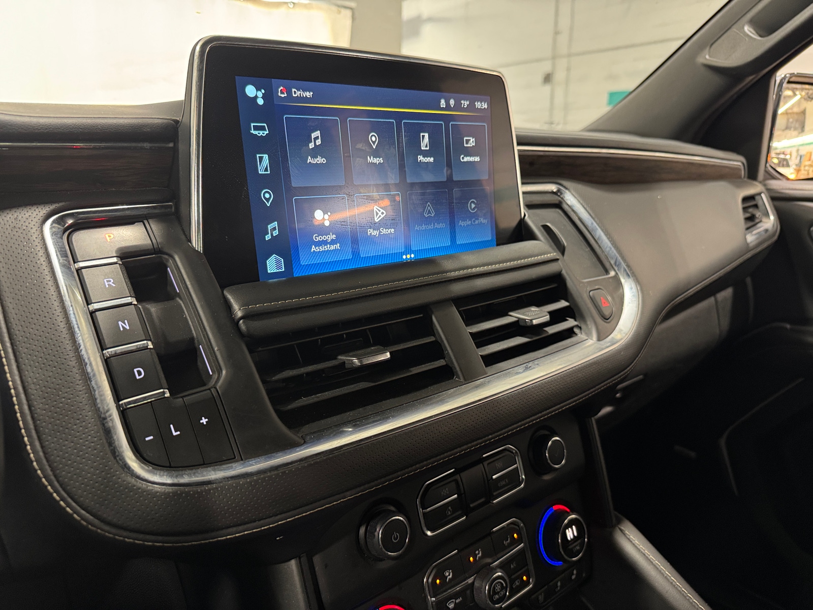 Thumbnail: 2023 Chevrolet Suburban - 3