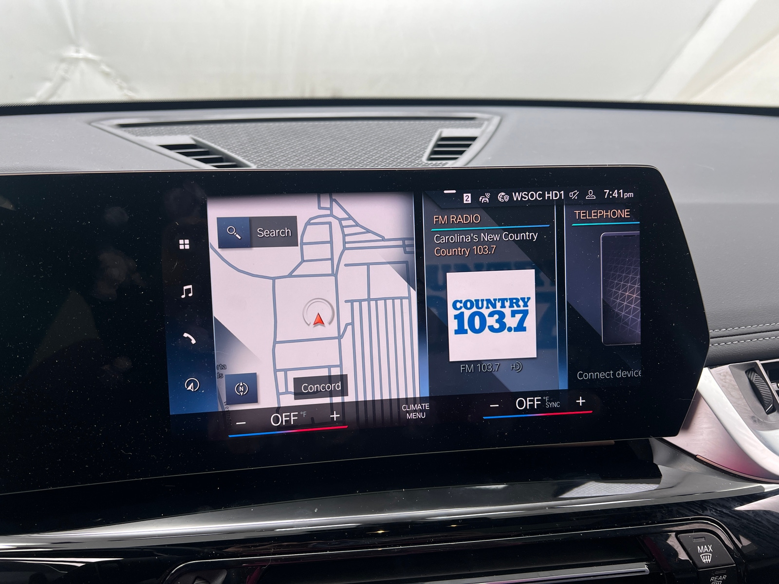 Thumbnail: 2023 BMW X1 - 3