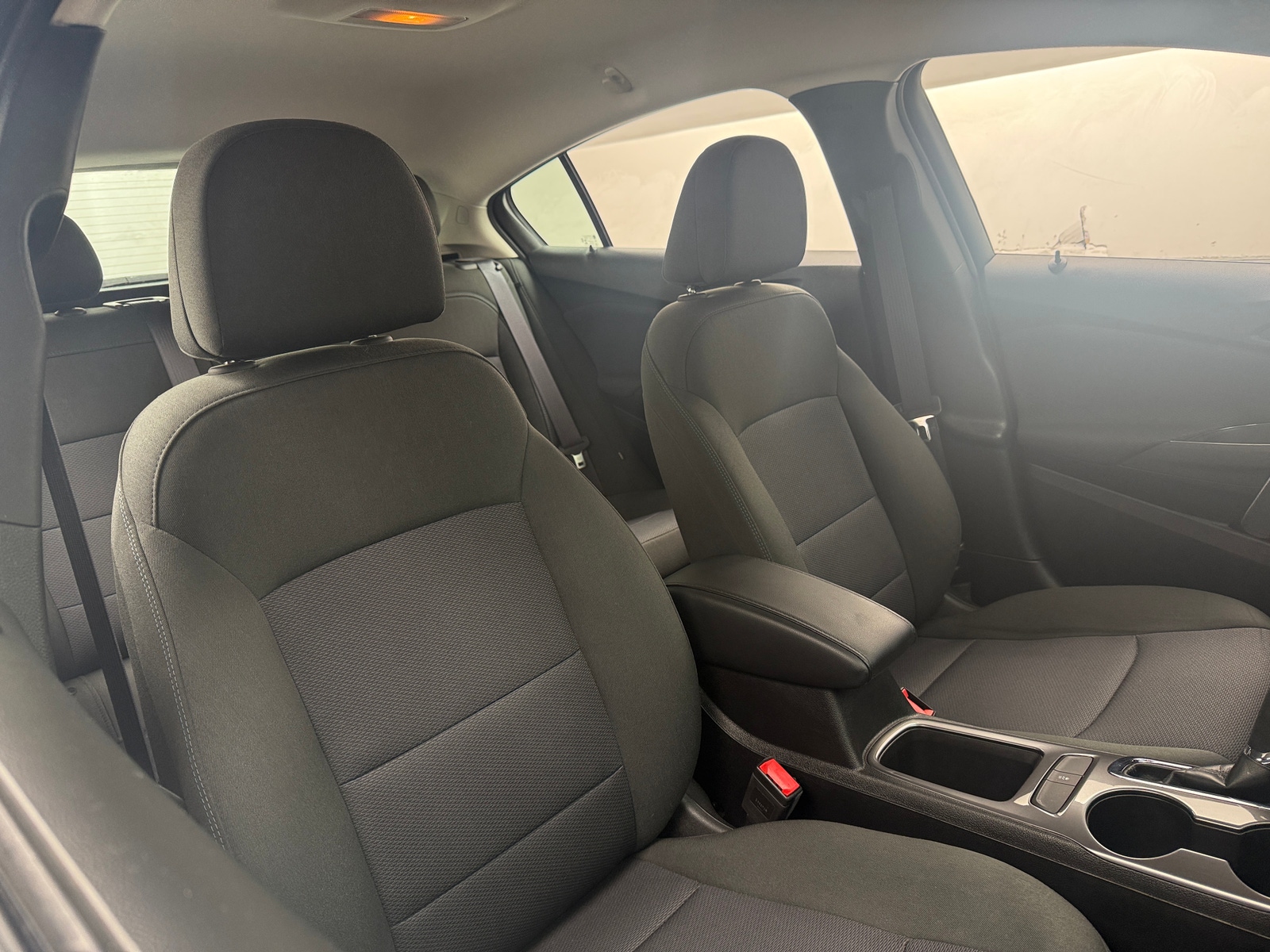 Thumbnail: 2017 Chevrolet Cruze - 2