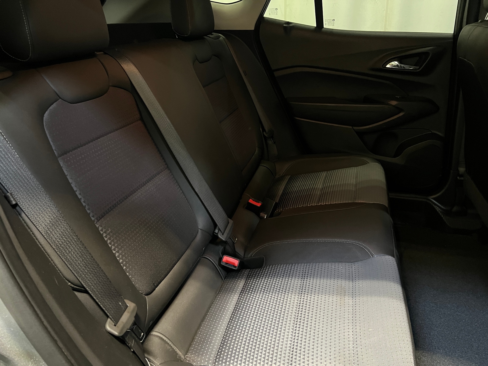 Thumbnail: 2025 Chevrolet Trax - 6