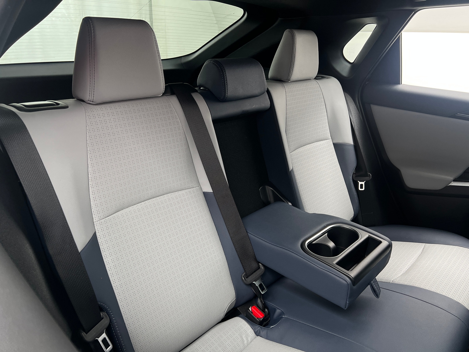 Thumbnail: 2023 Subaru Solterra - 6