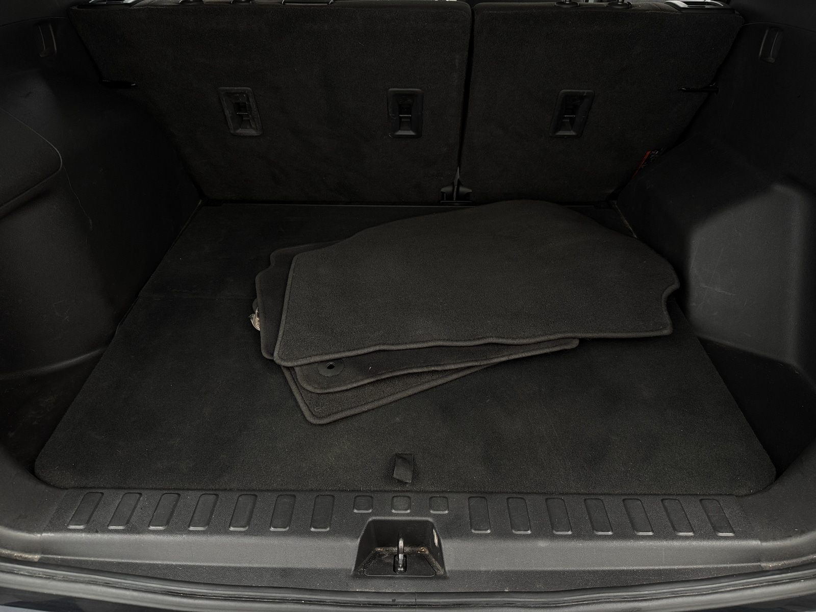 Thumbnail: 2020 Chevrolet Equinox - 7