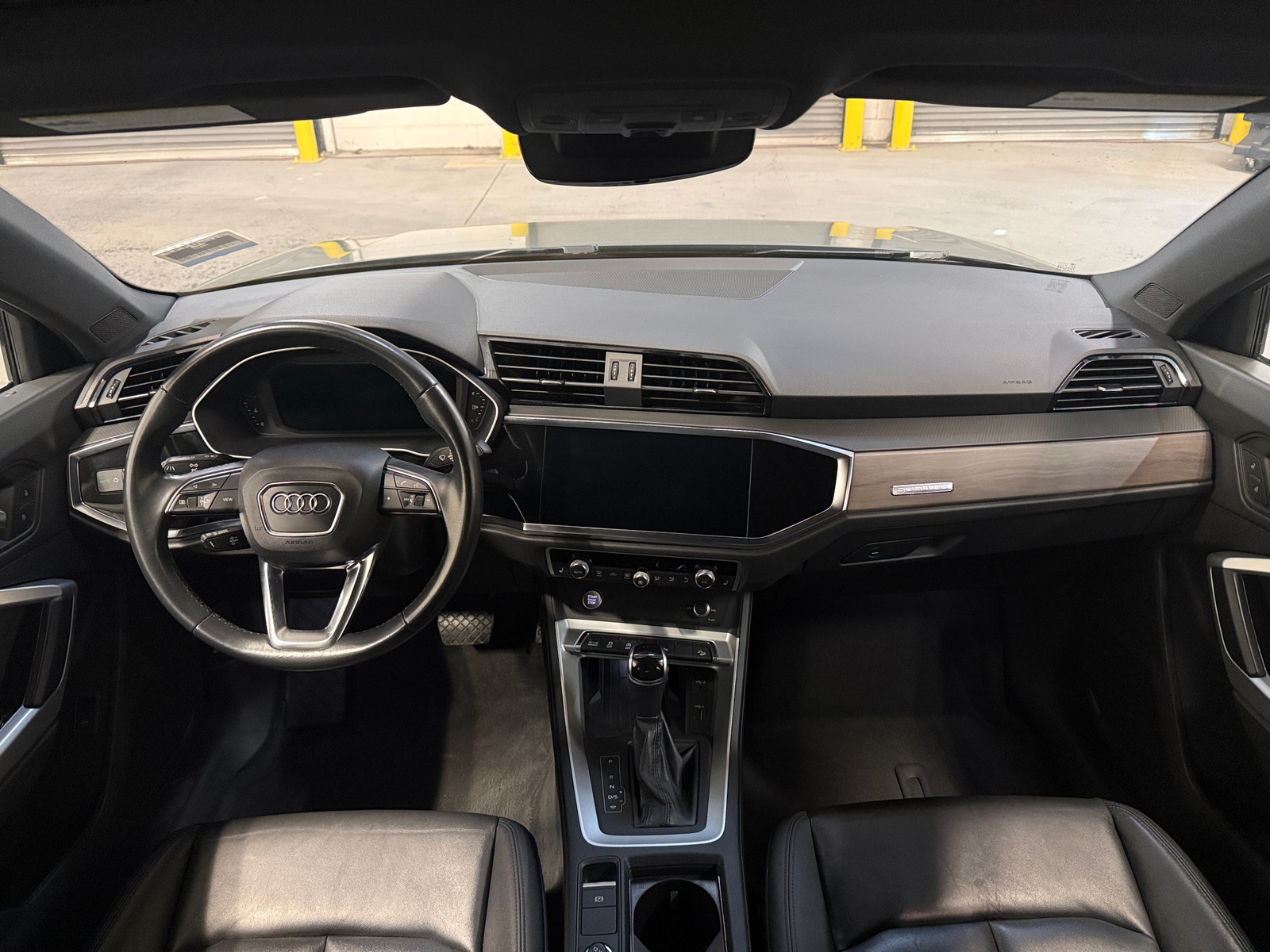 Thumbnail: 2019 Audi Q3 - 2