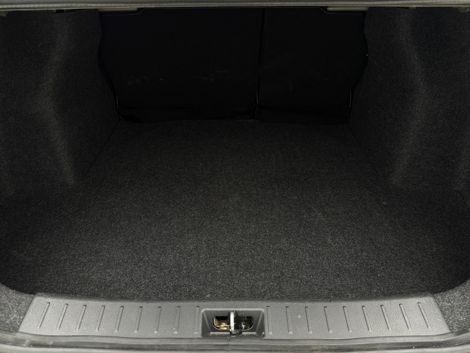 Thumbnail: 2025 Nissan Versa - 7