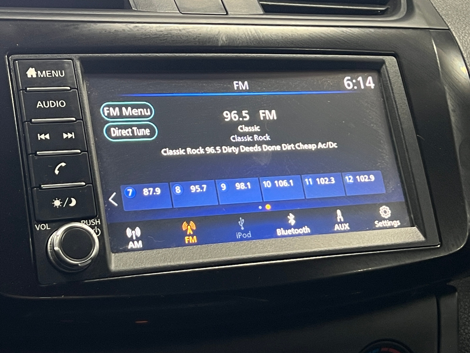 Thumbnail: 2019 Nissan Sentra - 4