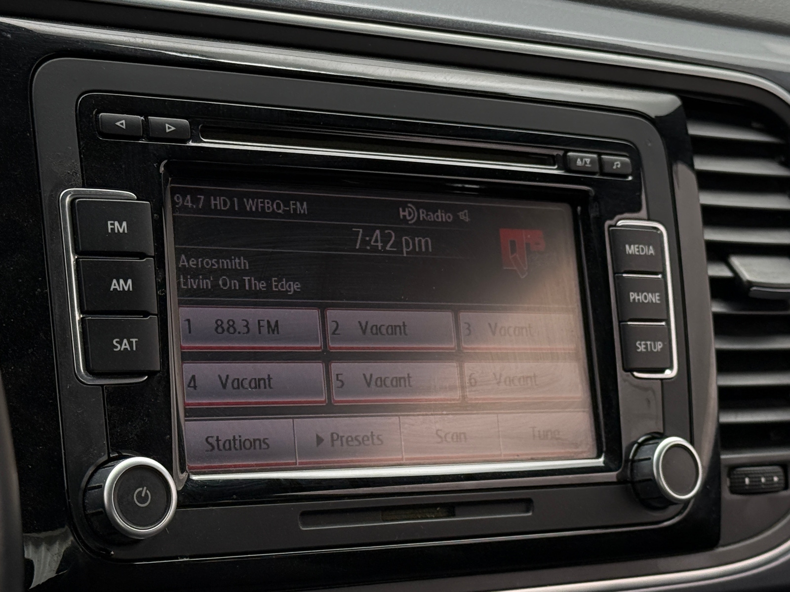 Thumbnail: 2013 Volkswagen Beetle - 2