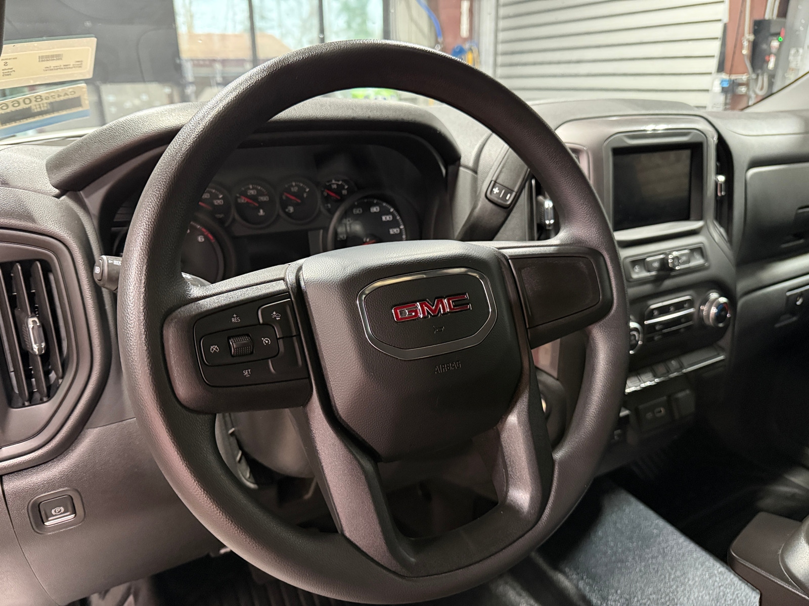 Thumbnail: 2023 GMC Sierra 1500 - 4