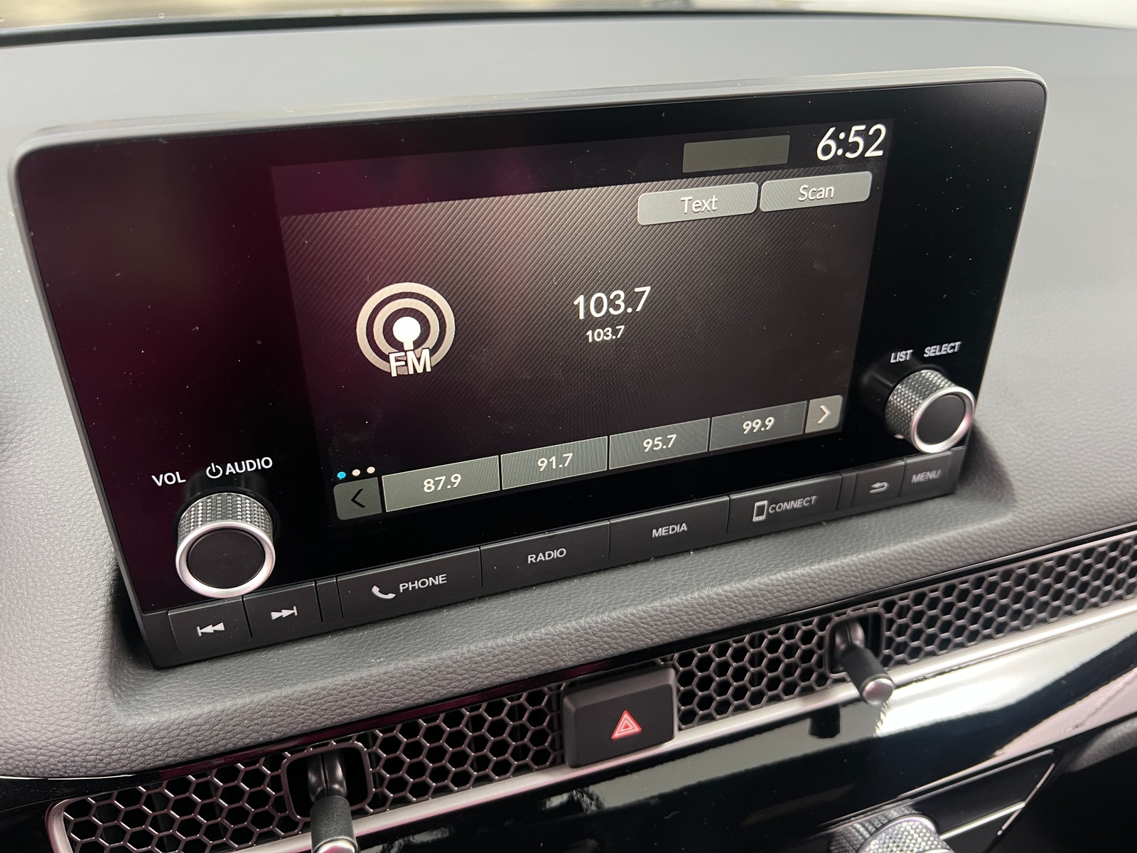 Thumbnail: 2024 Honda Civic - 4