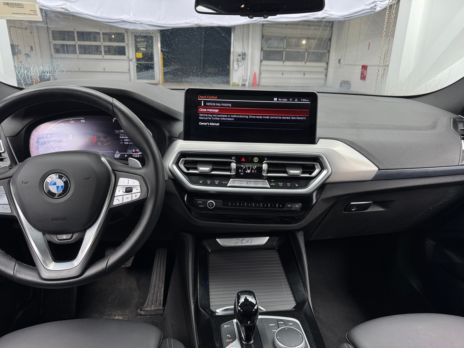 Thumbnail: 2025 BMW X4 - 2