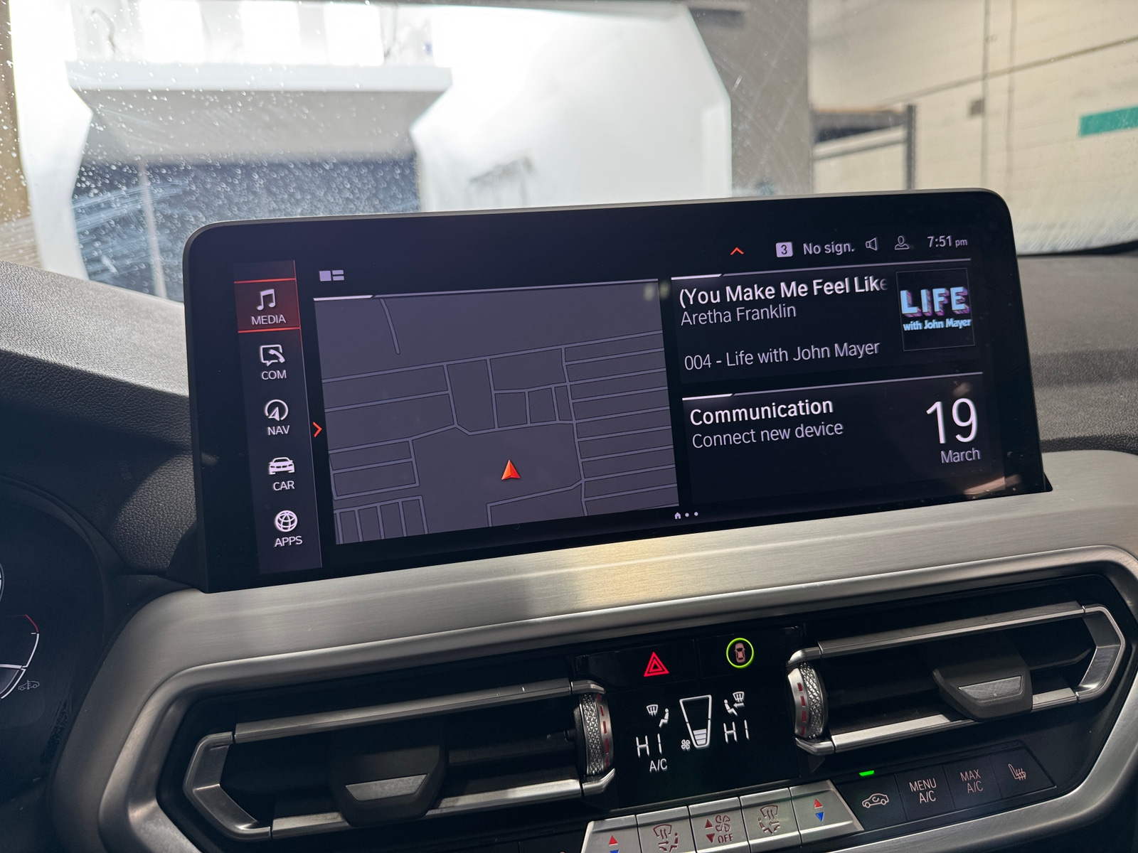 Thumbnail: 2025 BMW X4 - 3