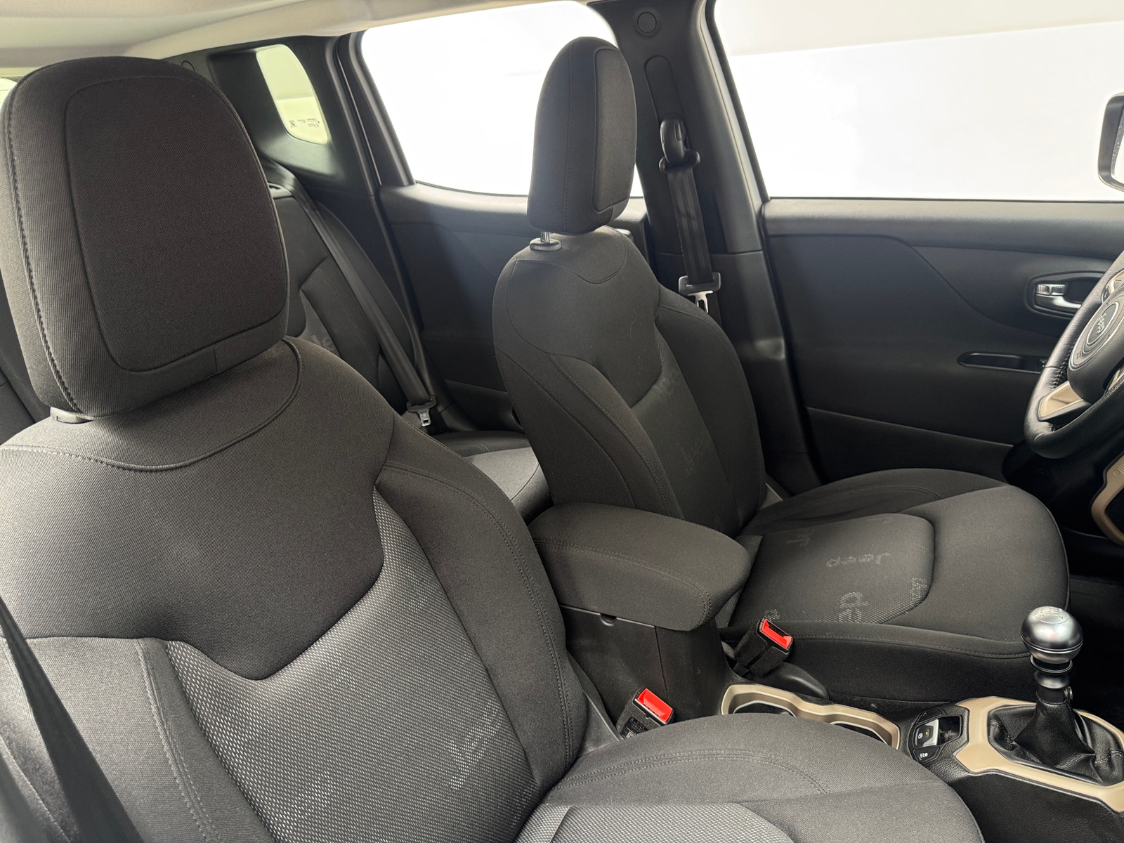 Thumbnail: 2016 Jeep Renegade - 2