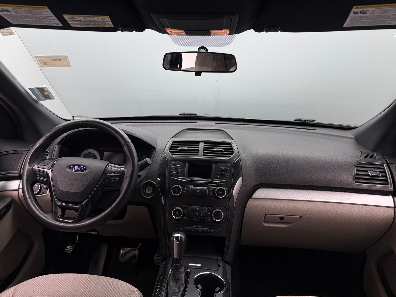 Thumbnail: 2018 Ford Explorer - 3