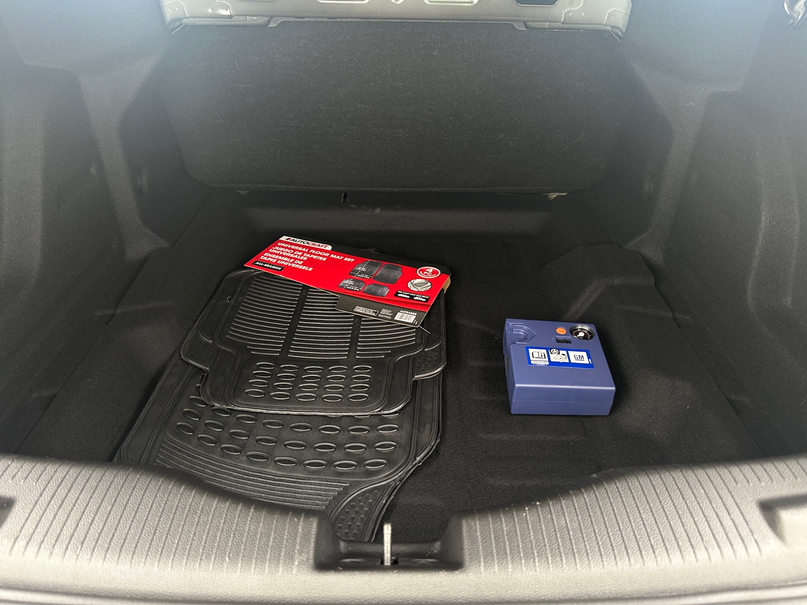 Thumbnail: 2018 Chevrolet Cruze - 6