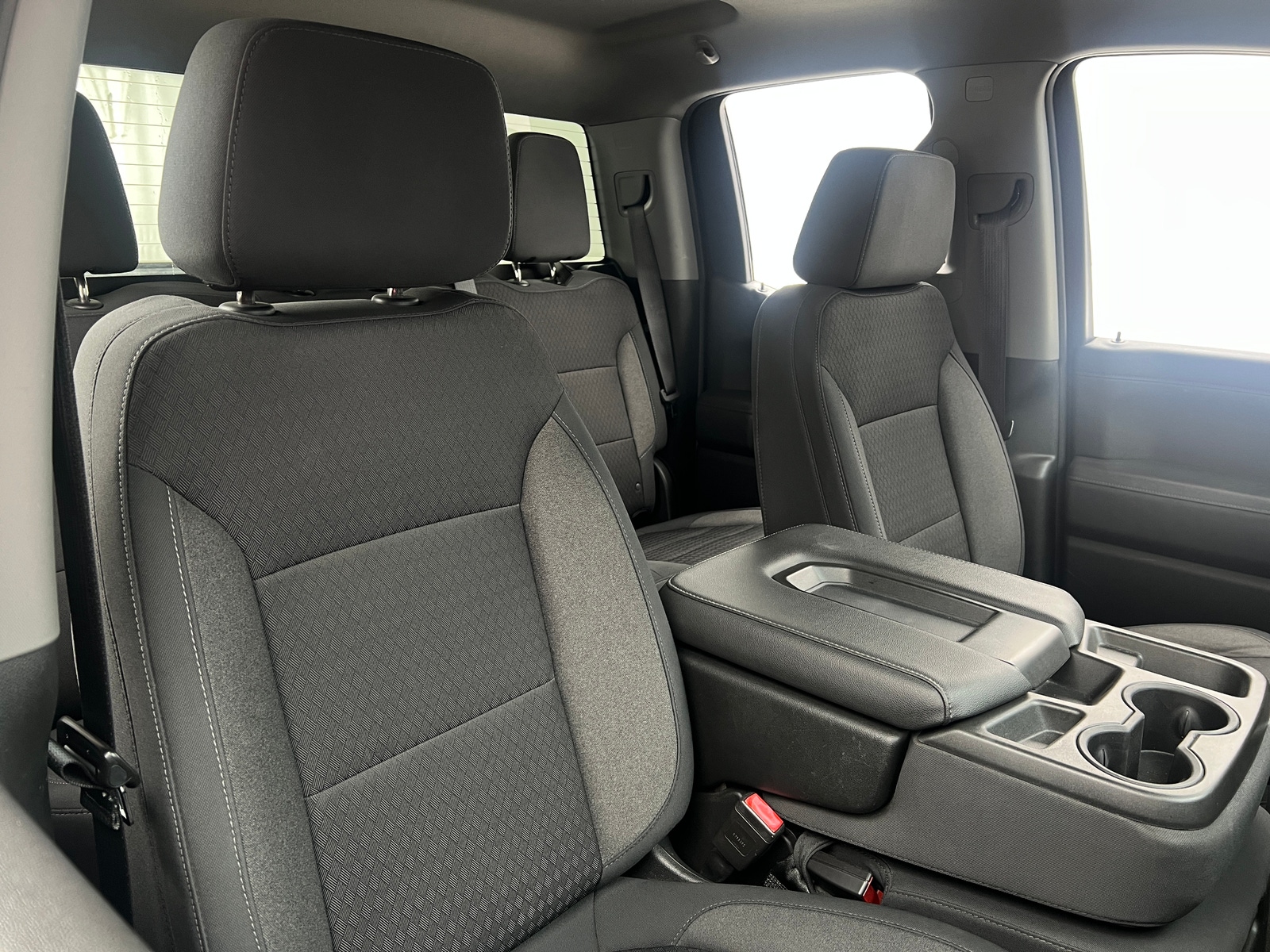 Thumbnail: 2020 Chevrolet Silverado 1500 - 2