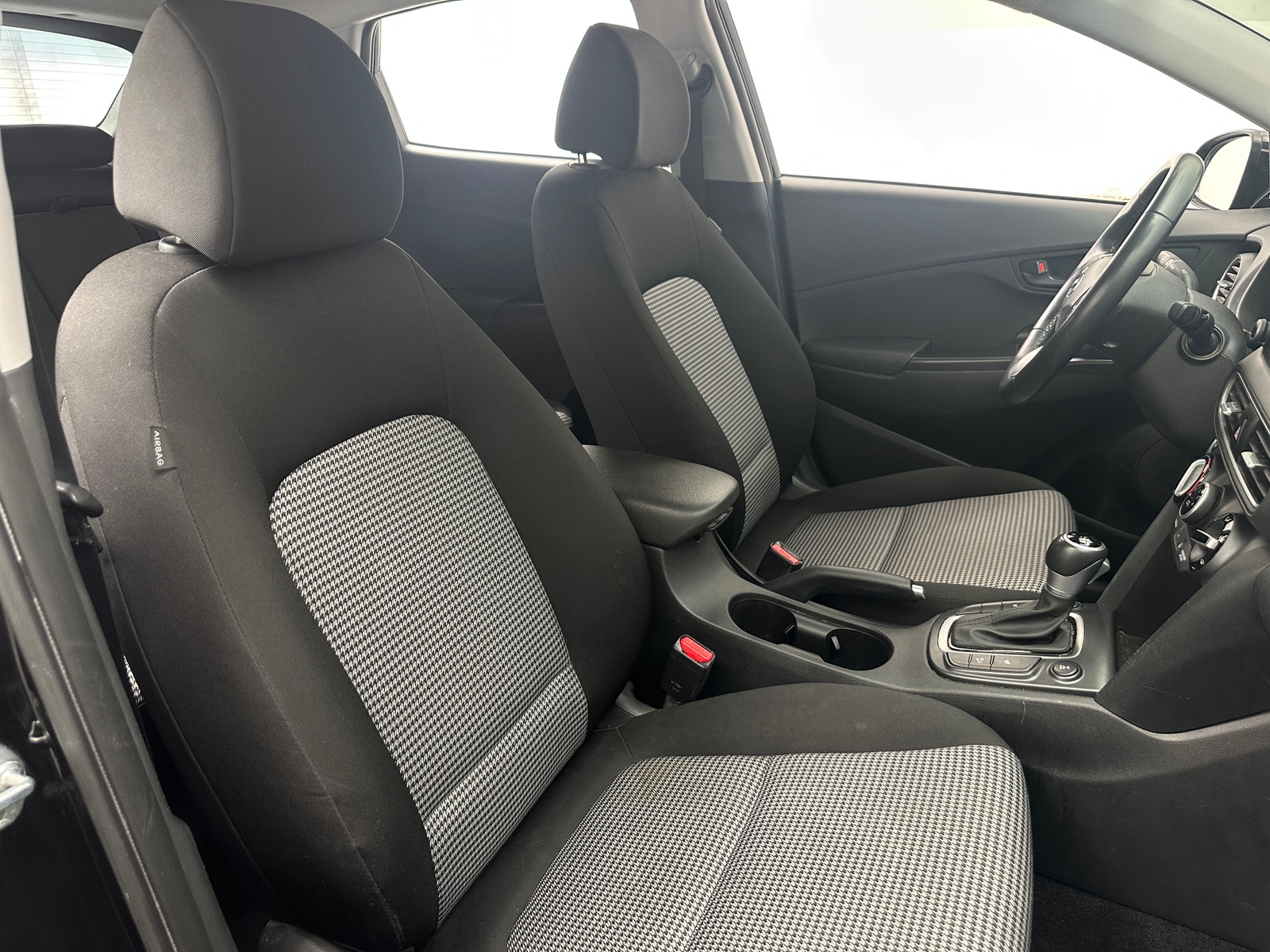 Thumbnail: 2020 Hyundai Kona - 2