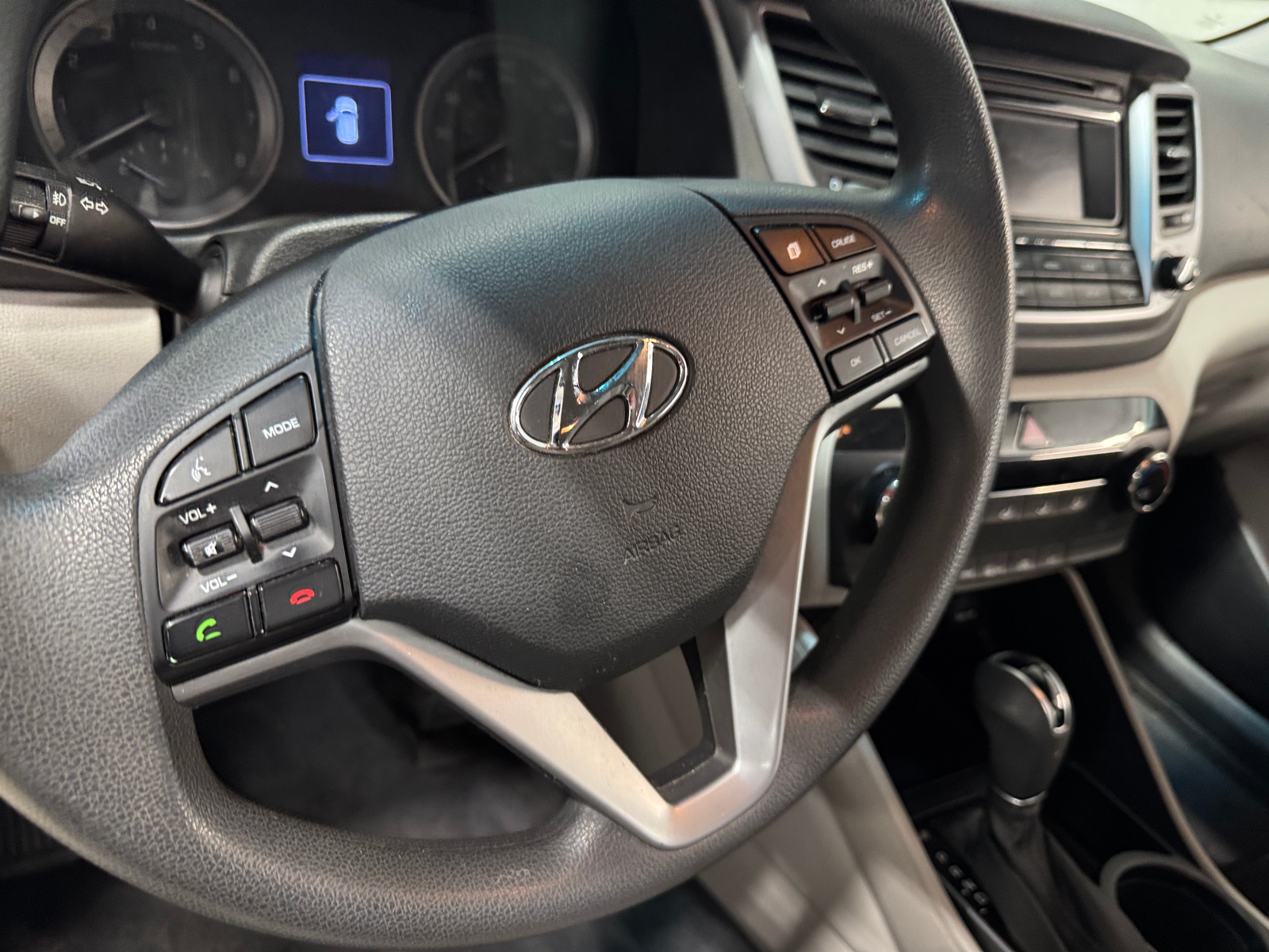 Thumbnail: 2016 Hyundai Tucson - 4