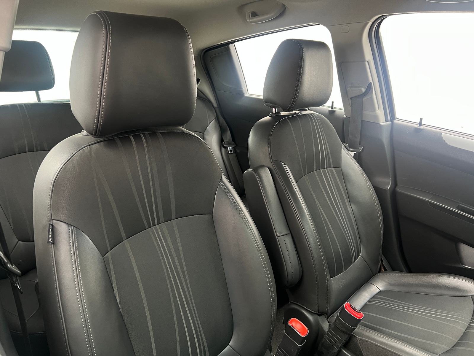 Thumbnail: 2014 Chevrolet Spark - 2