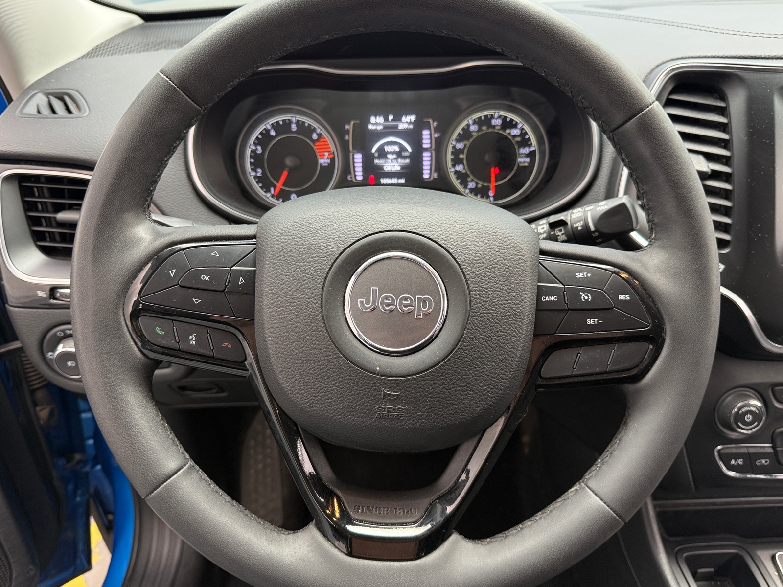 Thumbnail: 2021 Jeep Cherokee - 5