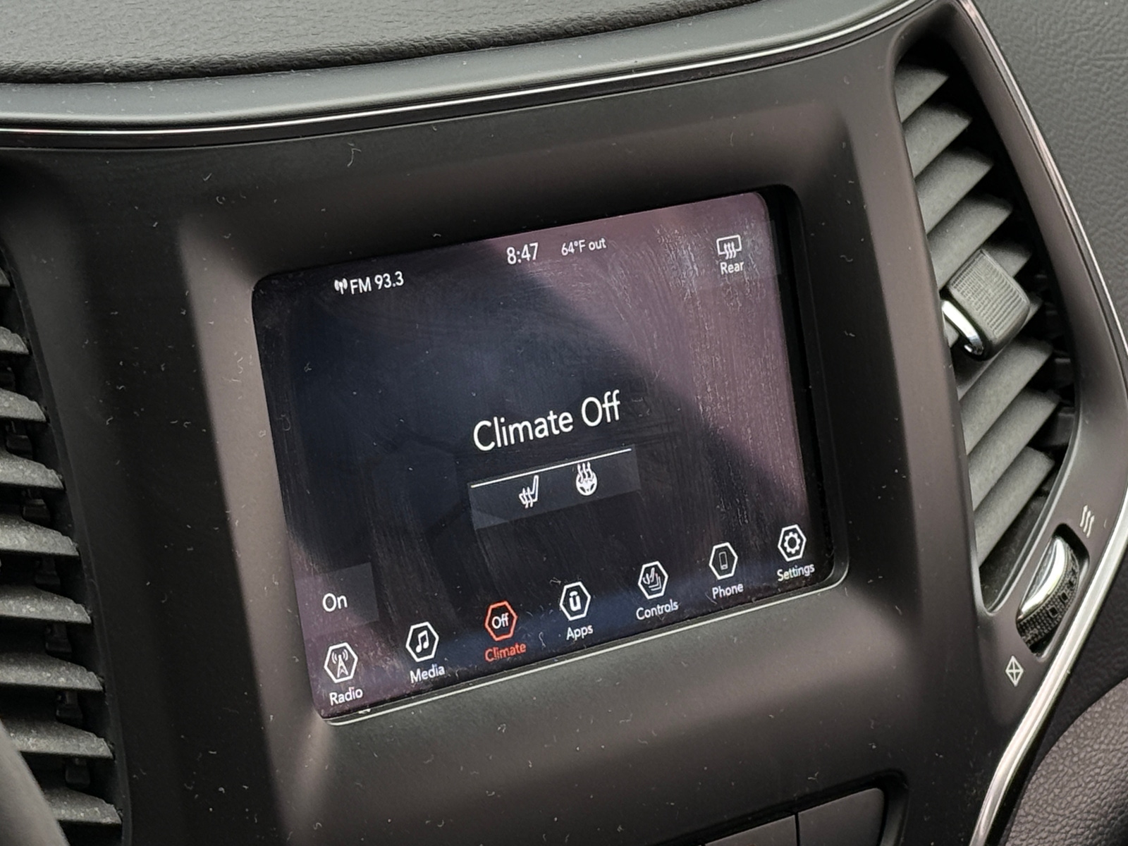 Thumbnail: 2021 Jeep Cherokee - 4