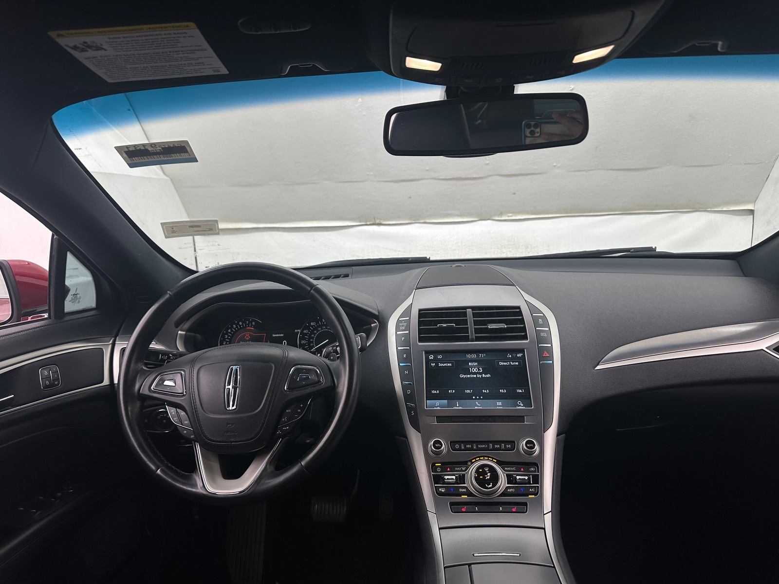 Thumbnail: 2019 Lincoln MKZ - 2