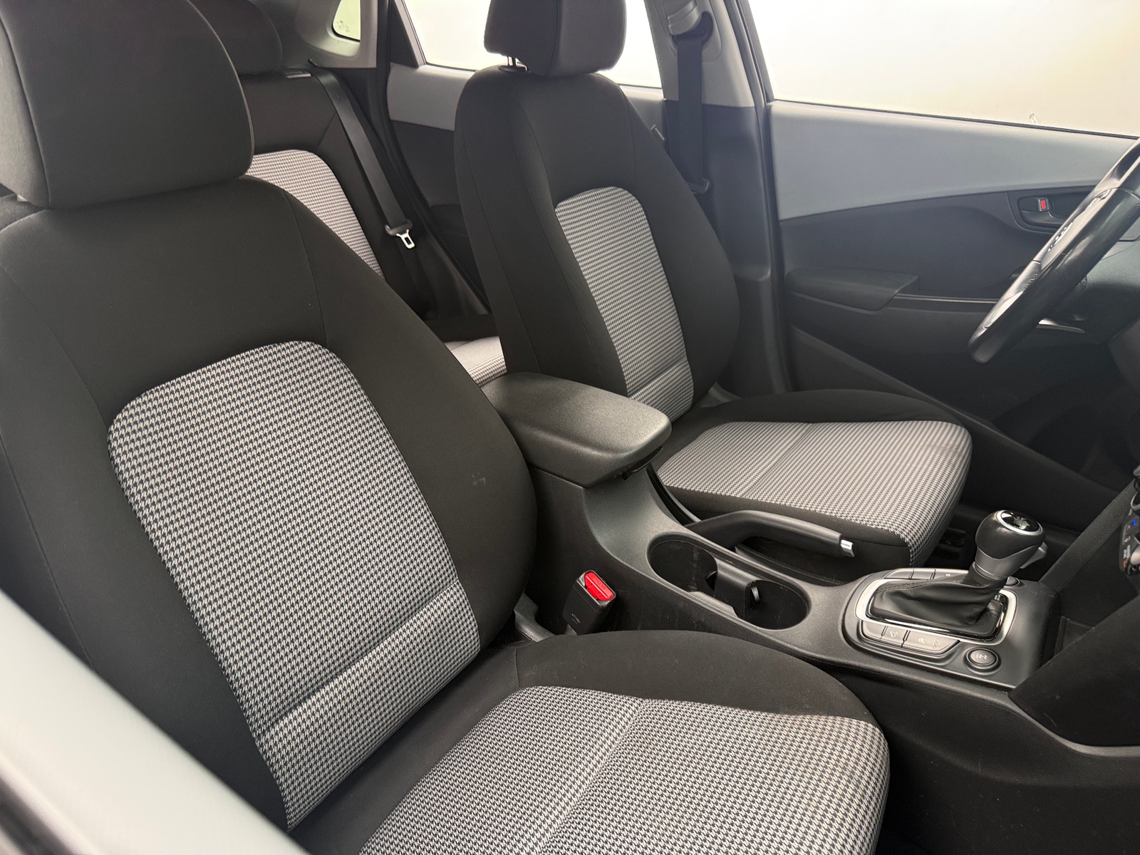 Thumbnail: 2021 Hyundai Kona - 2