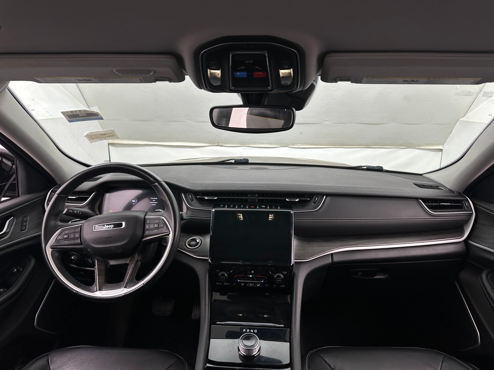 Thumbnail: 2022 Jeep Grand Cherokee L - 2