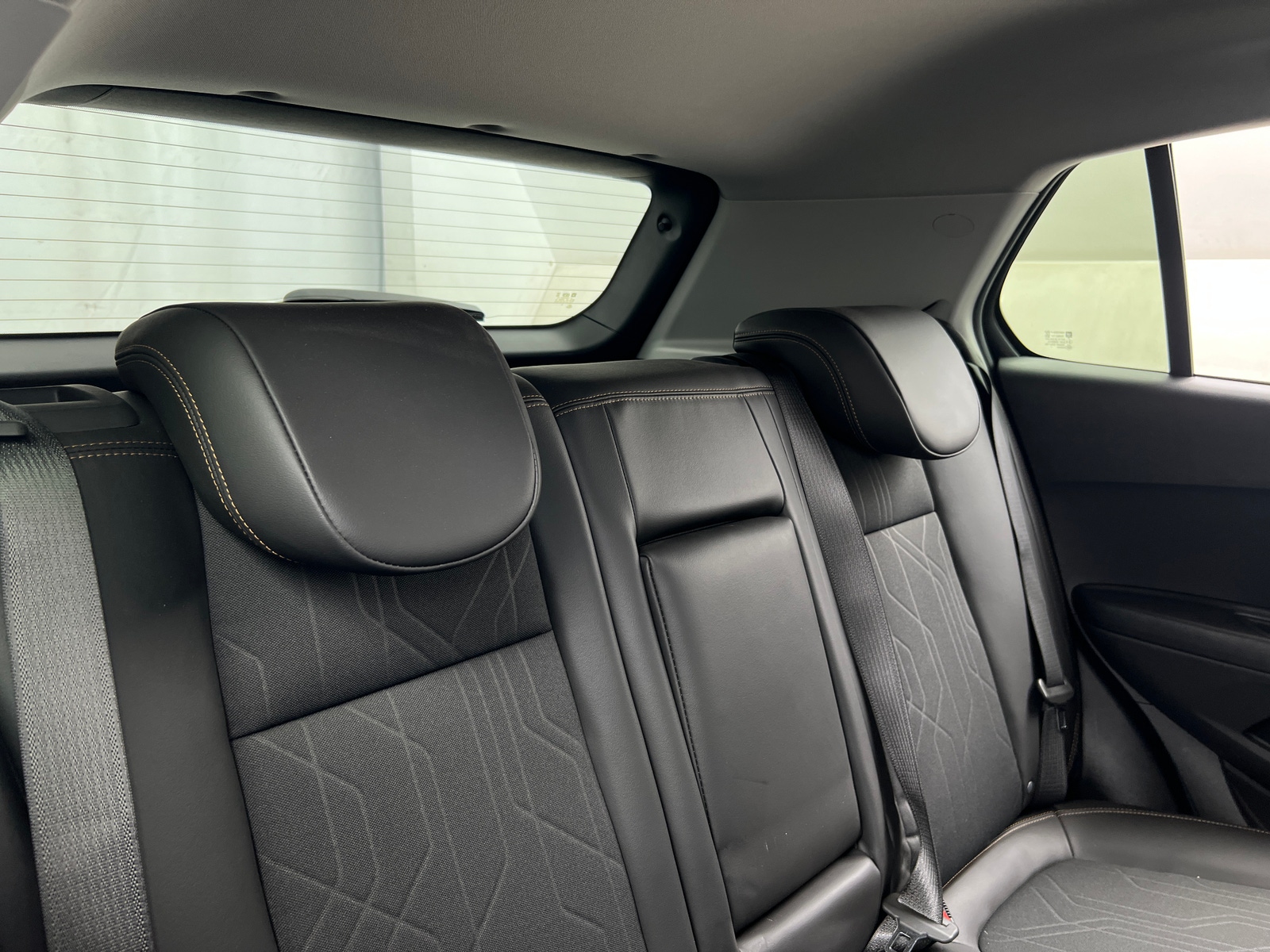 Thumbnail: 2022 Chevrolet Trax - 6